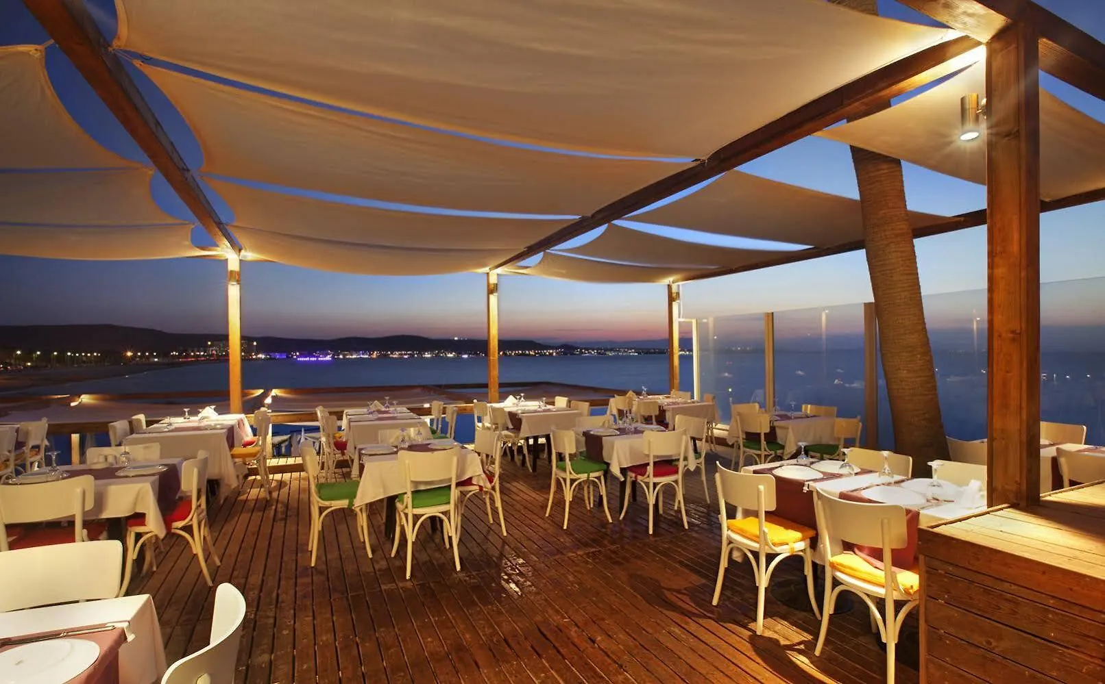Ceshme Plus Hotel Çeşme